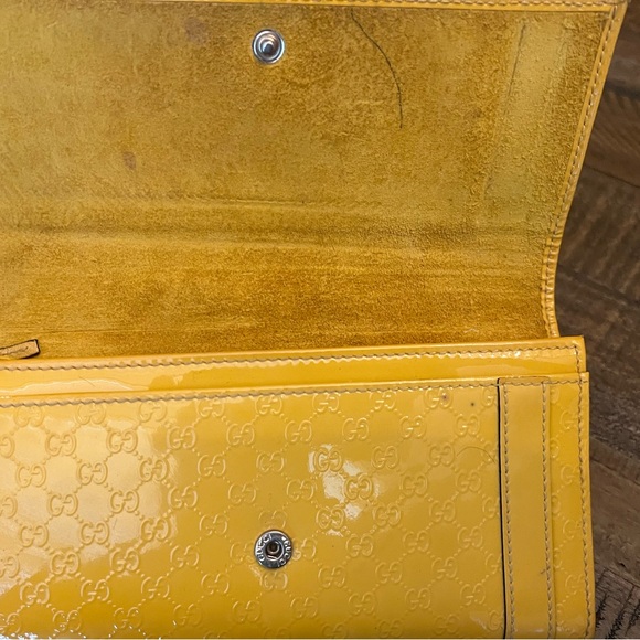 Gucci Yellow Microguccissima Wallet🩷 - Picture 6 of 8